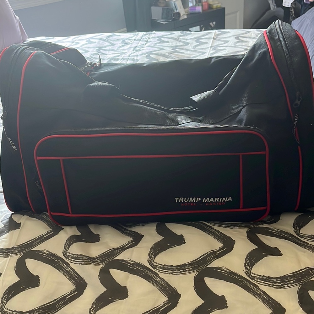 Large heavy duty duffle bag. Trump Casino. Atlantic City